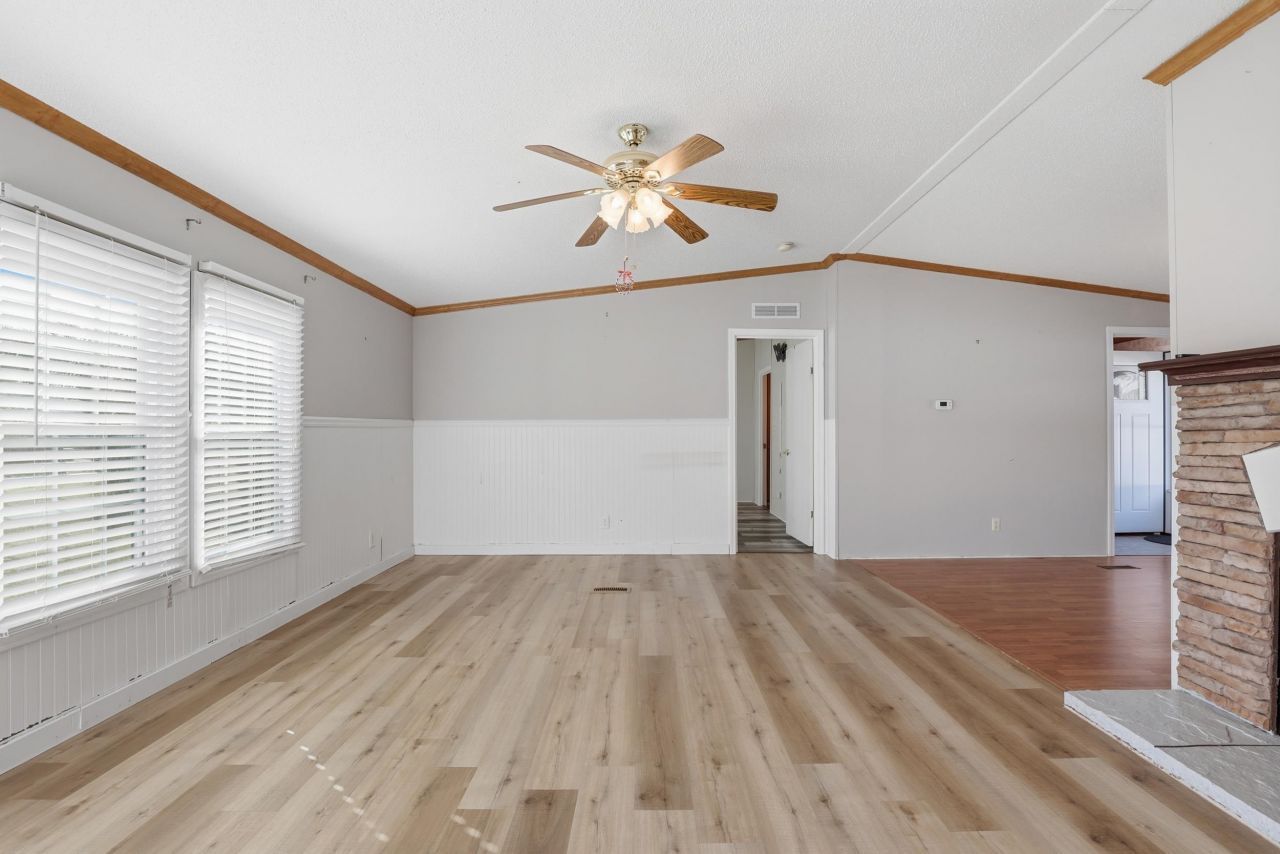 335 Bright Leaf Rd. Photo 4