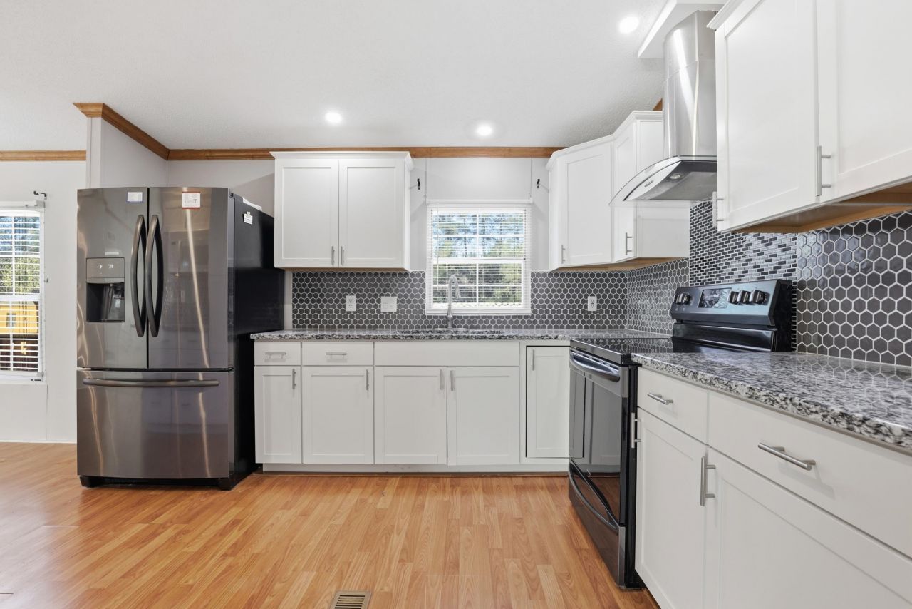 335 Bright Leaf Rd. Photo 7