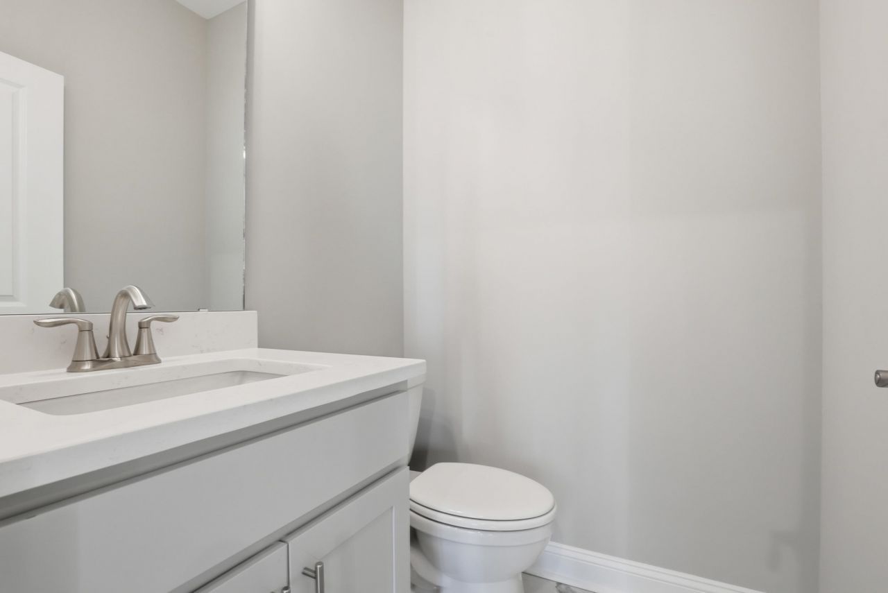 1312 Battery Park Dr. Photo 11