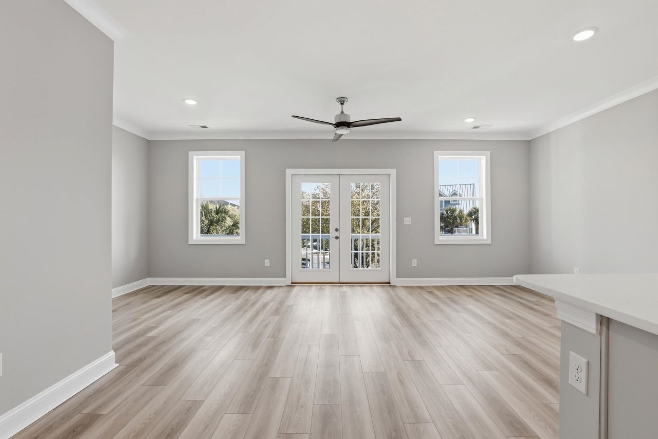 1312 Battery Park Dr. Photo 13