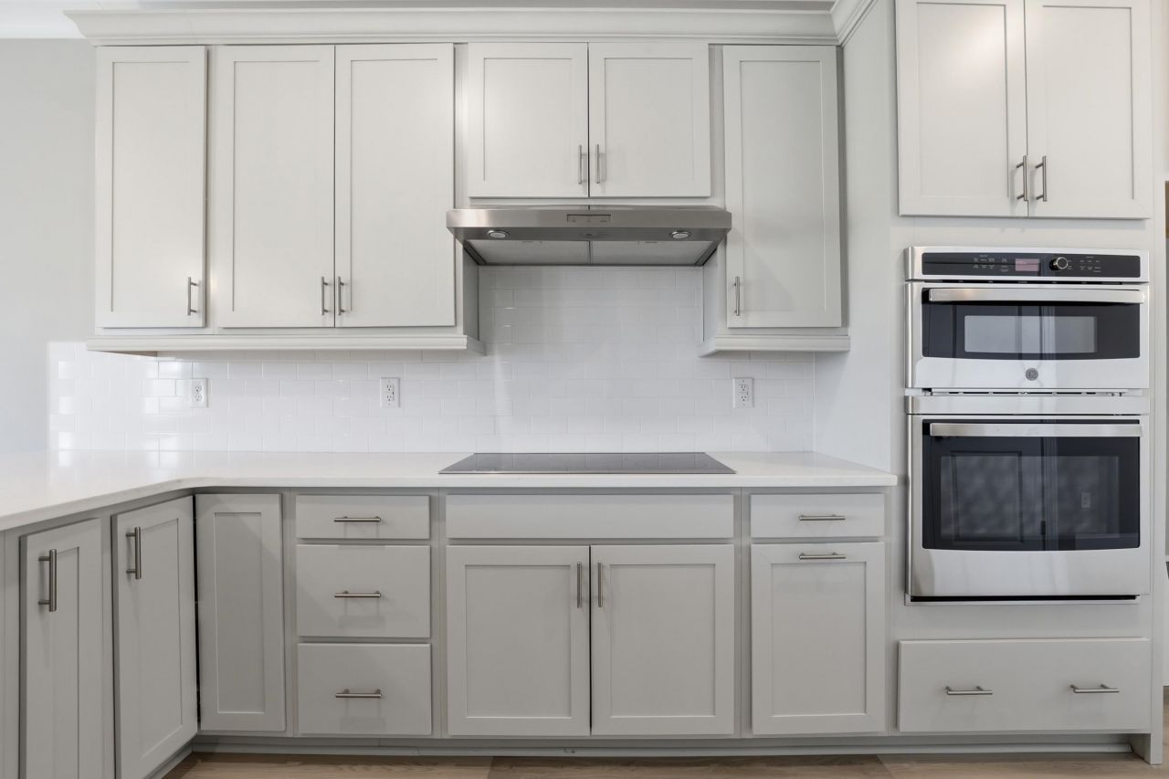 1312 Battery Park Dr. Photo 14