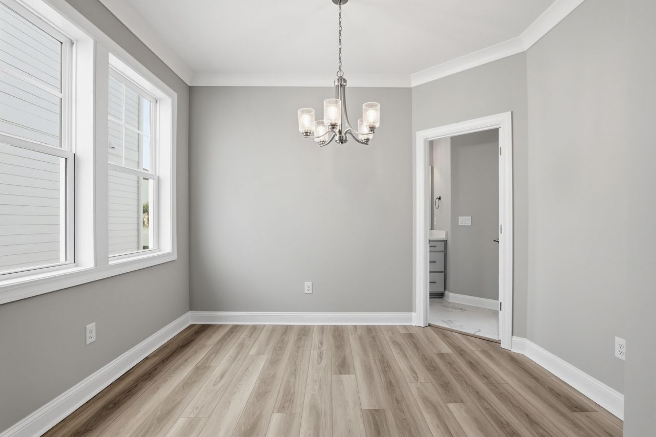 1312 Battery Park Dr. Photo 15