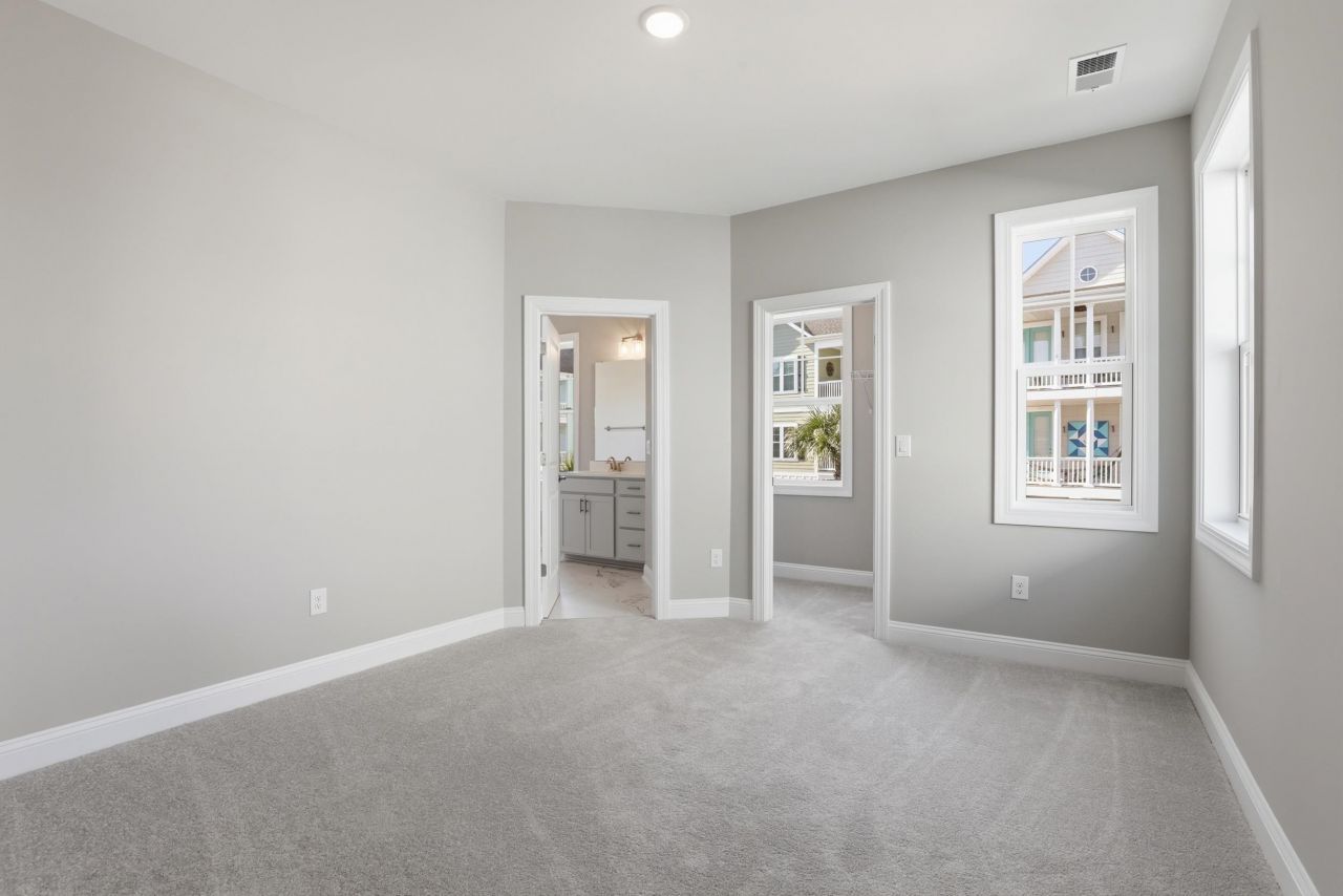 1312 Battery Park Dr. Photo 18