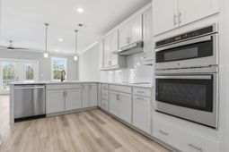 1312 Battery Park Dr. photo 4