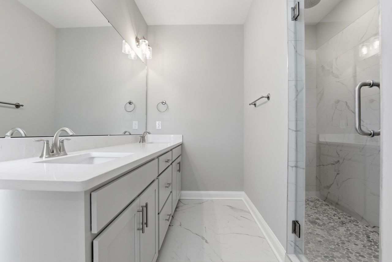 1312 Battery Park Dr. Photo 24