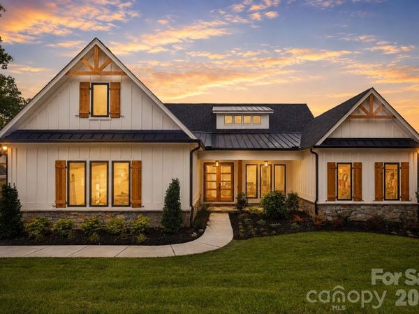 164 Palmer Marsh Place, Mooresville, NC 28117