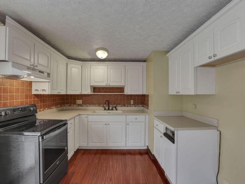 435 Carolann Avenue, Columbus, OH 43207 Photo 15