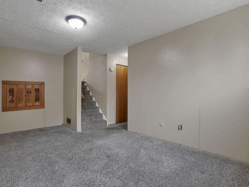 435 Carolann Avenue, Columbus, OH 43207 Photo 27