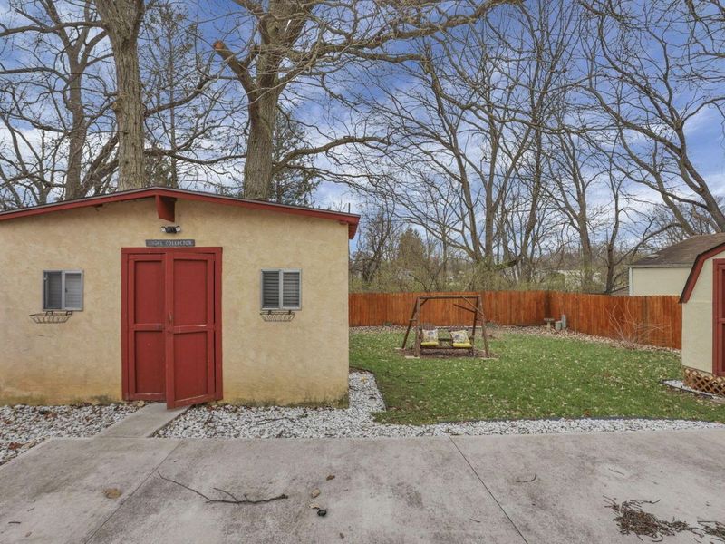 435 Carolann Avenue, Columbus, OH 43207 Photo 32