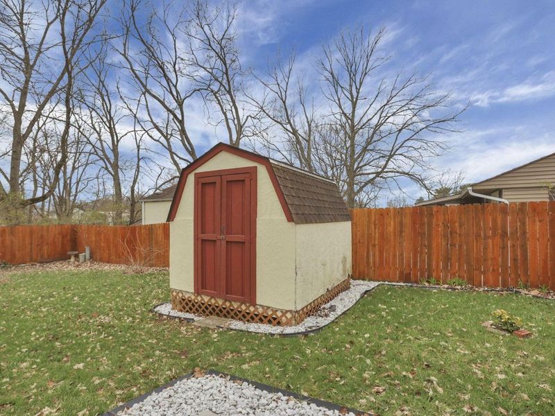 435 Carolann Avenue, Columbus, OH 43207 Photo 35