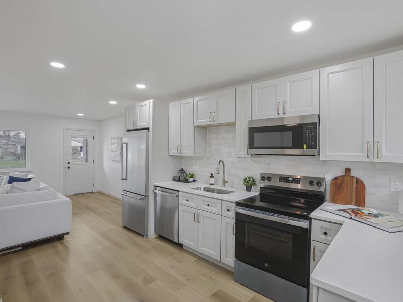 727 Kettering Road, Columbus, OH 43202 Photo 14