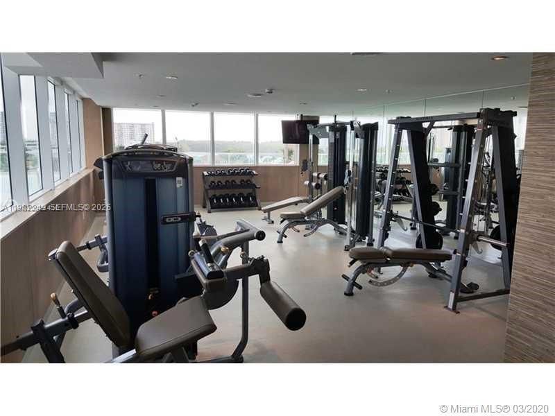 400 Sunny Isles Blvd , Unit 717, Sunny Isles Beach, FL 33160 Photo