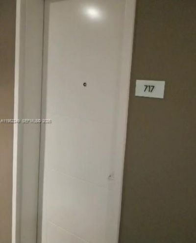 400 Sunny Isles Blvd , Unit 717, Sunny Isles Beach, FL 33160 Photo