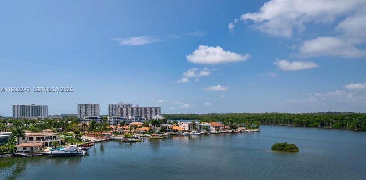 400 Sunny Isles Blvd , Unit 717, Sunny Isles Beach, FL 33160 Photo