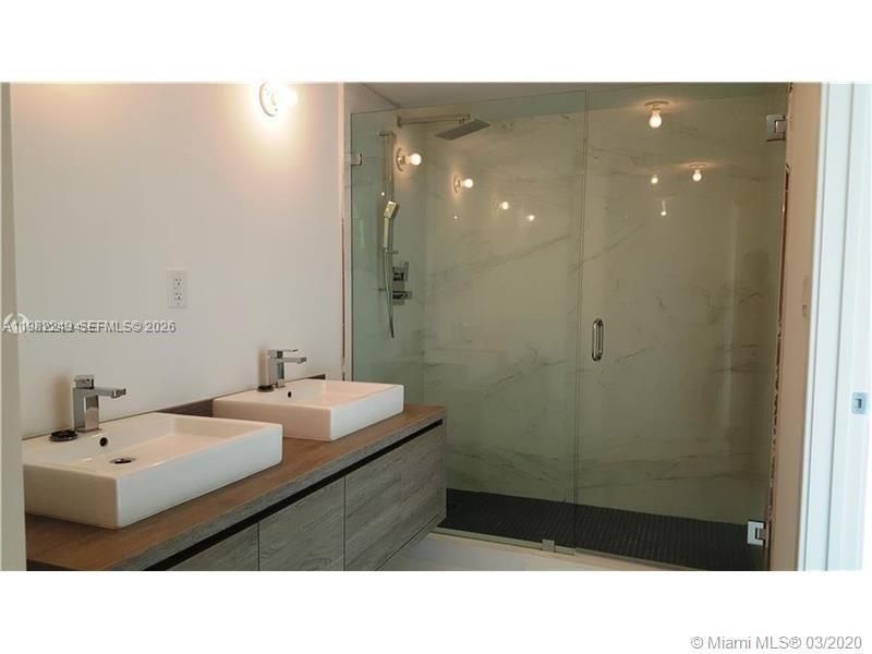400 Sunny Isles Blvd , Unit 717, Sunny Isles Beach, FL 33160 Photo
