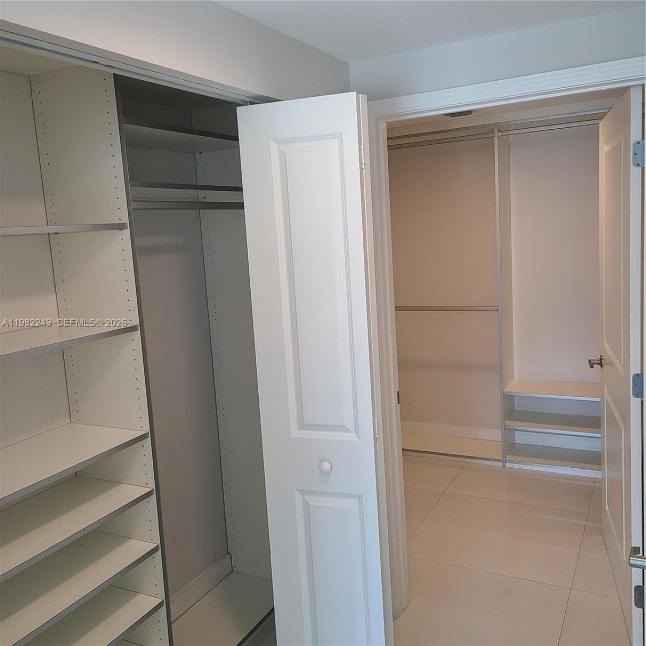 400 Sunny Isles Blvd , Unit 717, Sunny Isles Beach, FL 33160 Photo