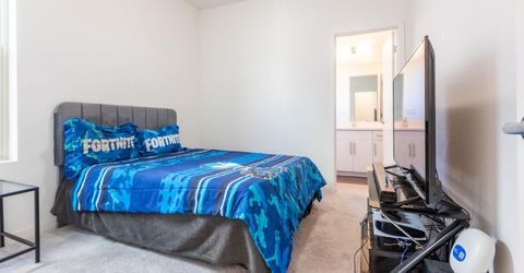 191 Log Pond Ln, Sacramento, CA 95818 Photo