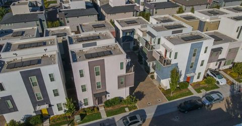 191 Log Pond Ln, Sacramento, CA 95818 Photo