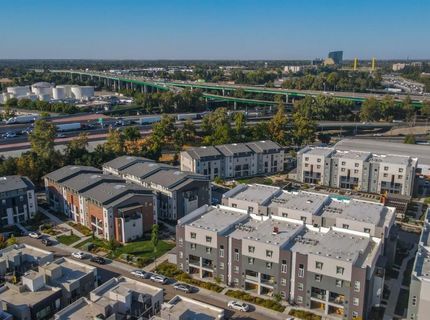 191 Log Pond Ln, Sacramento, CA 95818 Photo