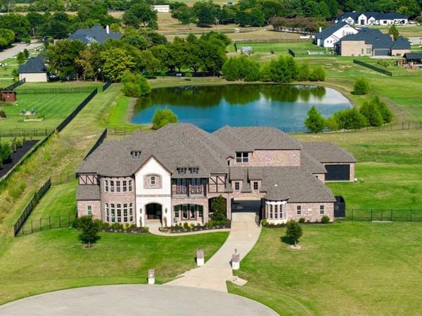 901 Inverness Court, Lucas, TX 75002