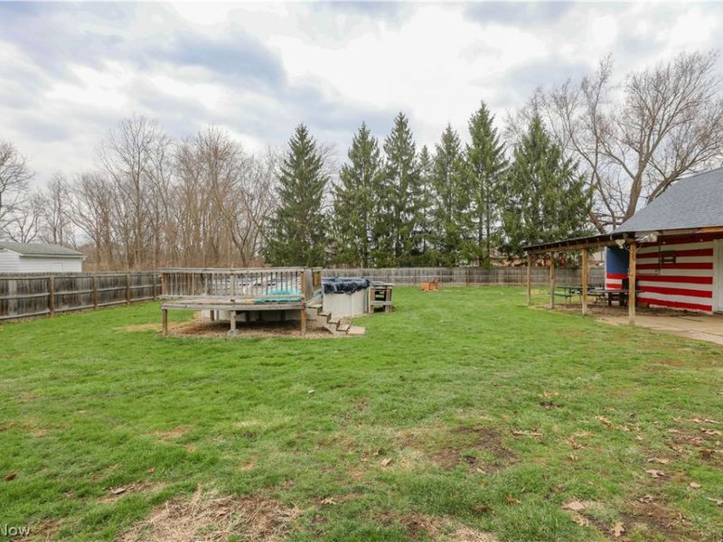 2721 Meadow Drive , Akron, OH 44312 Photo 19