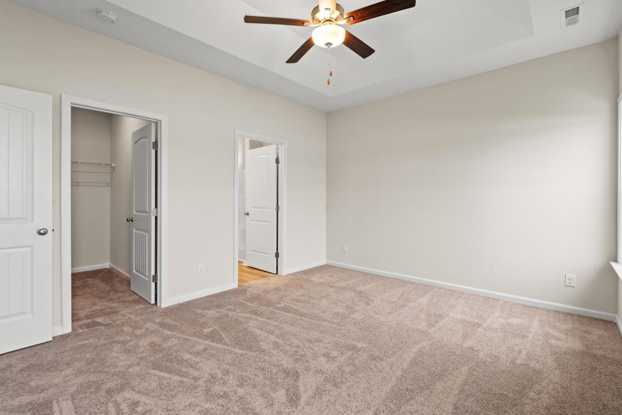 230 Stillbrook Dr. Photo 10