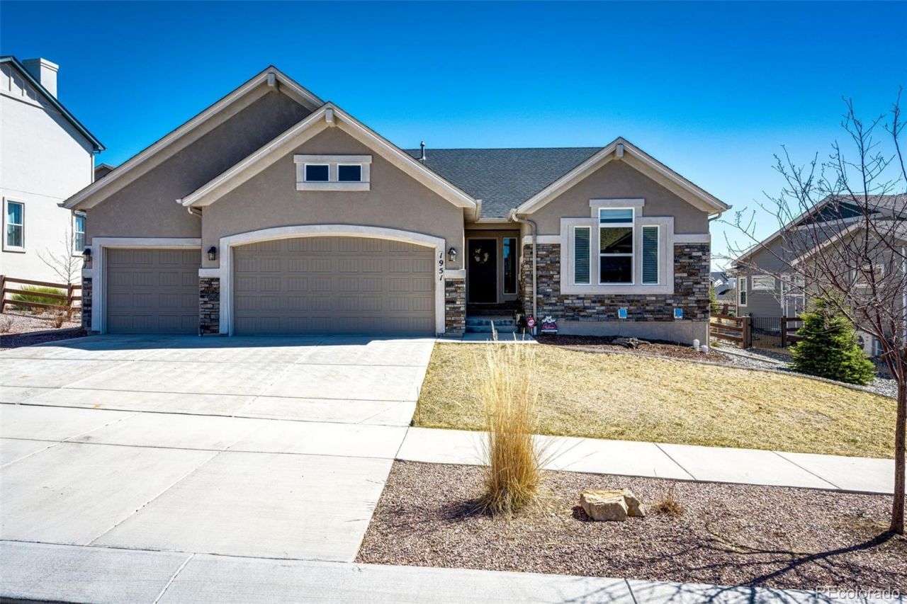 1951 Ruffino Drive, Colorado Springs, CO 80921 Main Photo