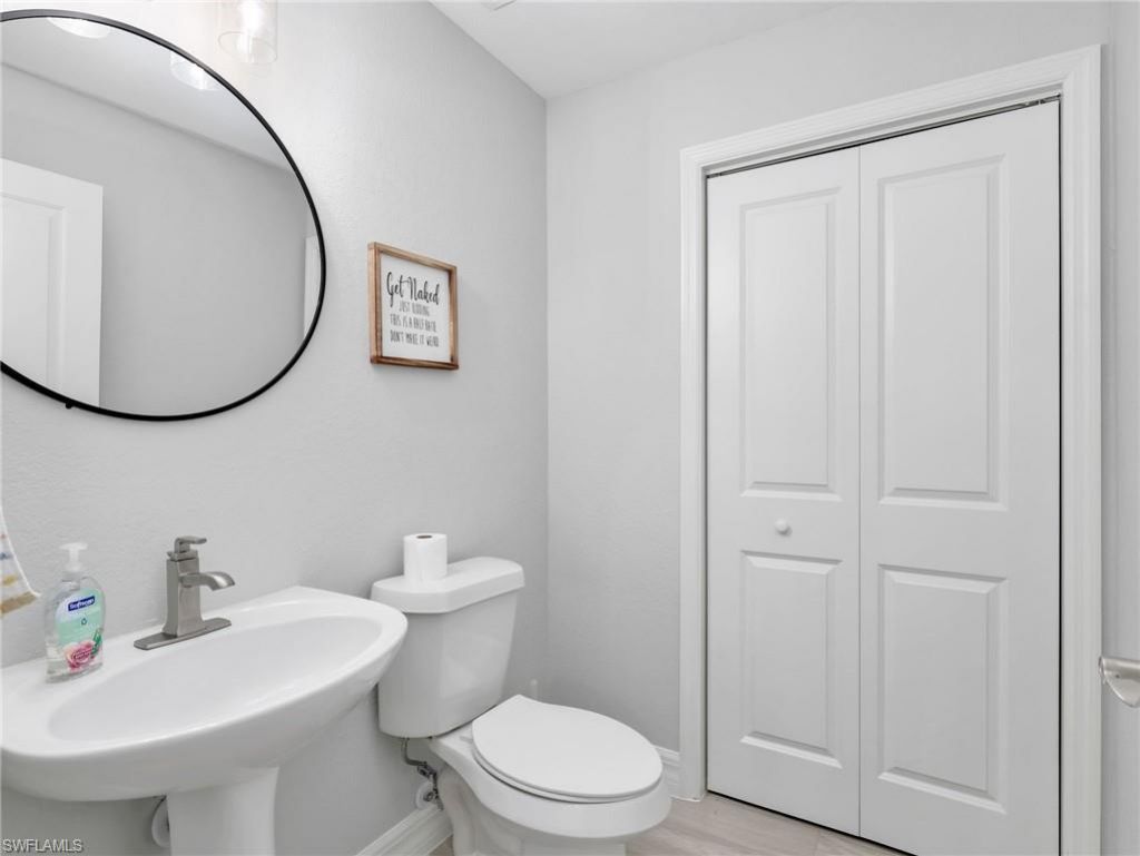 3505 Avion Woods Ct, Unit 902, Naples, FL 34104 Photo