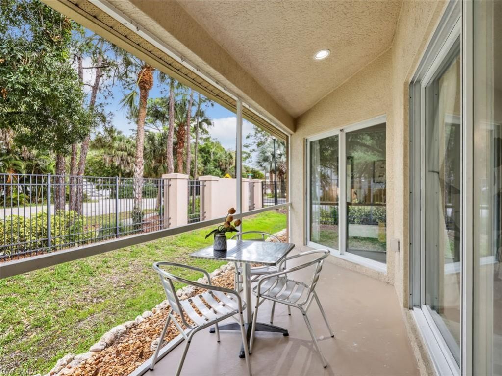 3505 Avion Woods Ct, Unit 902, Naples, FL 34104 Photo