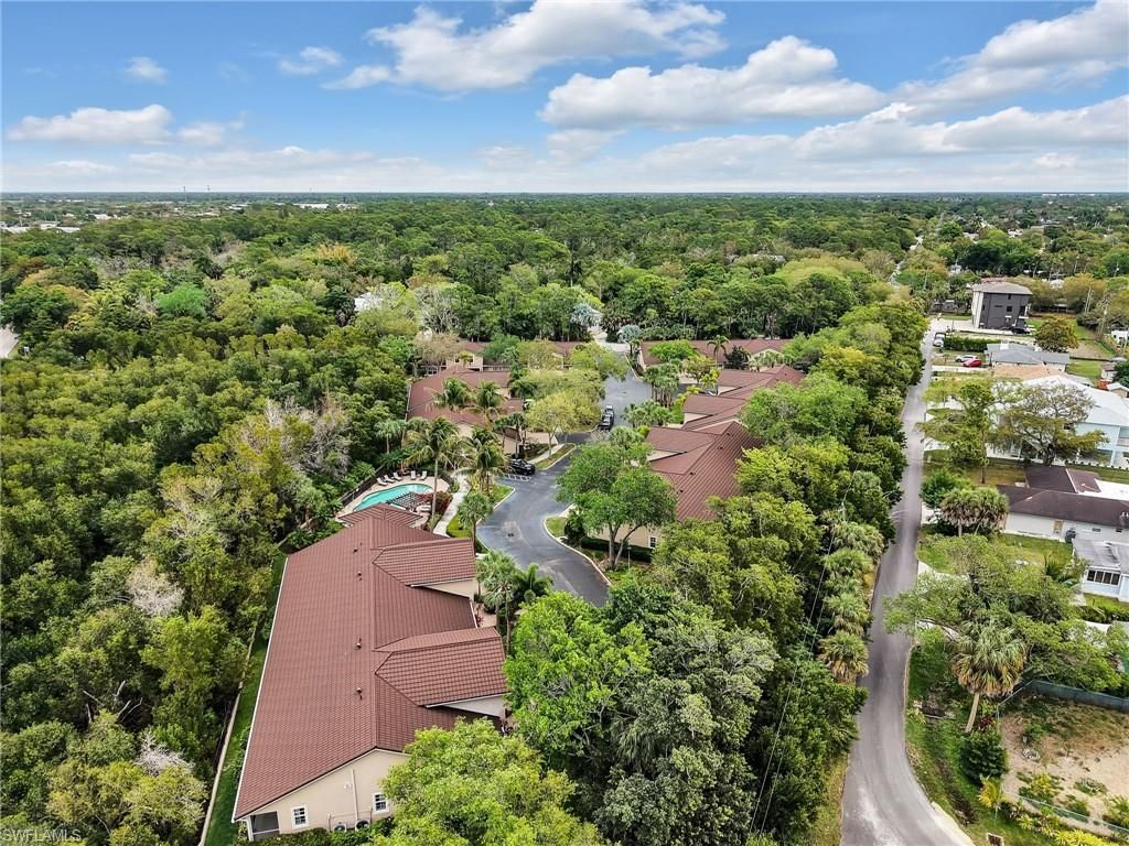 3505 Avion Woods Ct, Unit 902, Naples, FL 34104 Photo