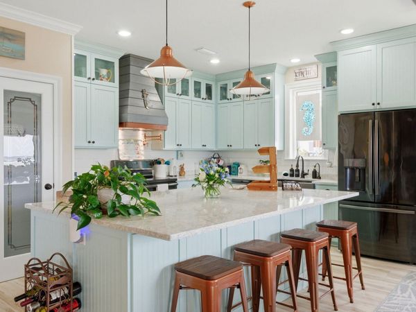 1468 Bermuda Drive, Navarre, FL 32566