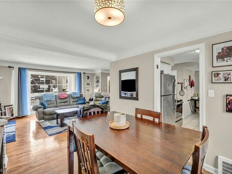 16908 Throckley Avenue, Cleveland, OH 44128 Photo 16