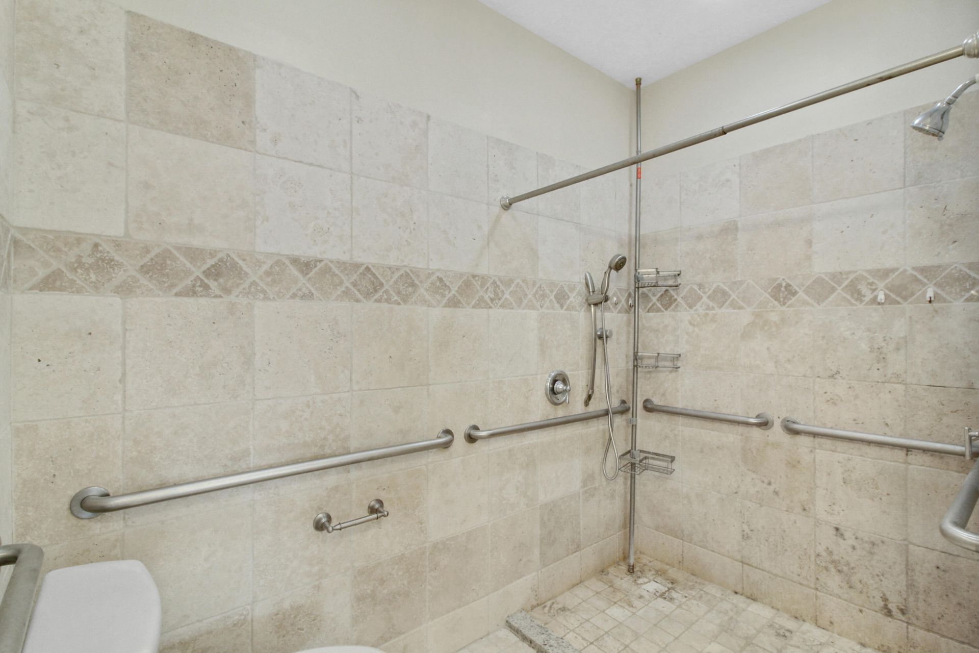700 Daniel Ellis Drive Photo 18