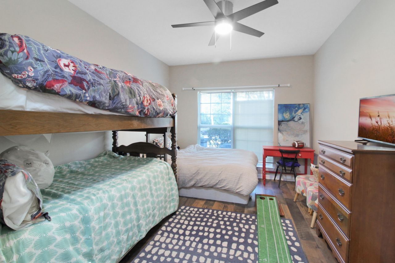 700 Daniel Ellis Drive Photo 20