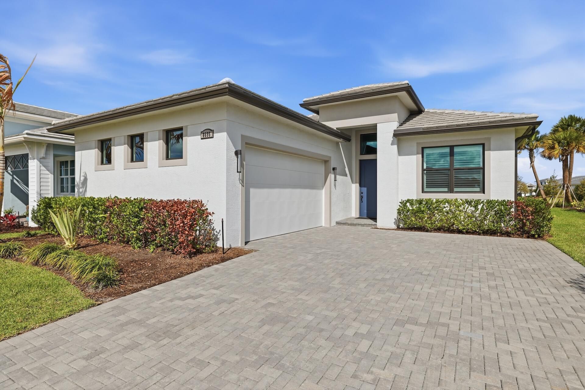 8695 SW Cantante Way, Port Saint Lucie, FL 34987 Photo