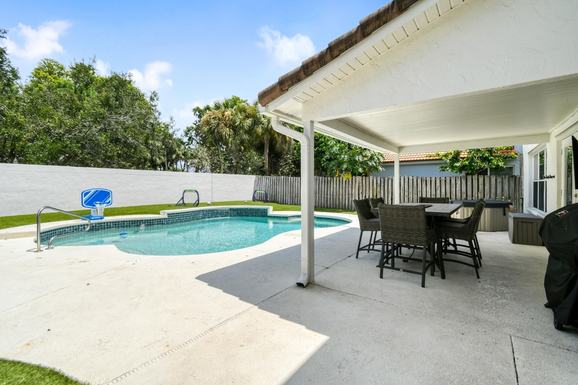 141 St Michaels Court, Jupiter, FL 33458 Photo