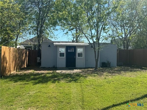 303 W. Dallas, Seadrift, TX 77983