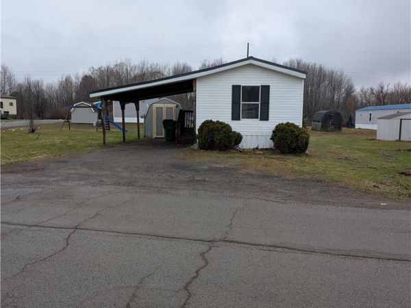 95 Pioneer Lane, Delevan, NY 14042