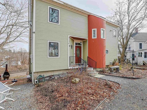 42 N Main Street, Boscawen, NH 03303