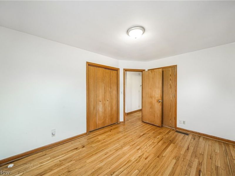 5216 Kuszmaul Avenue NW, Warren, OH 44483 Photo 8