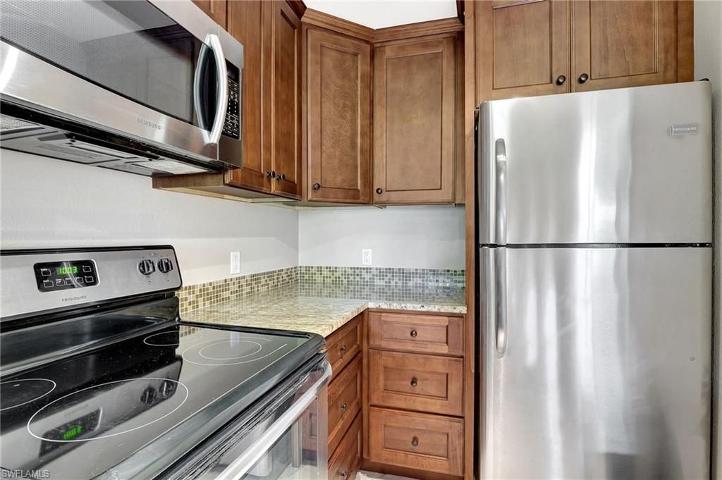 750 Mooring Line Dr, Unit 105, Naples, FL 34102 Photo