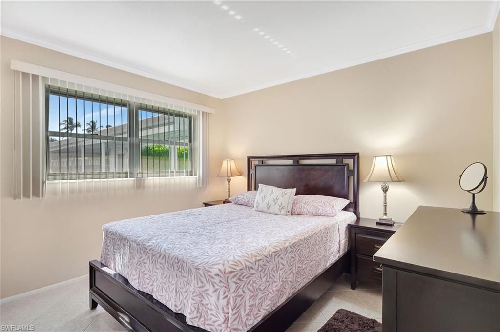 750 Mooring Ln, Unit 105, Naples, FL 34102 Photo