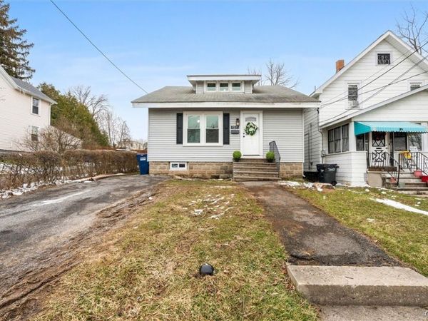 127 Schuler Street , Syracuse, NY 13203