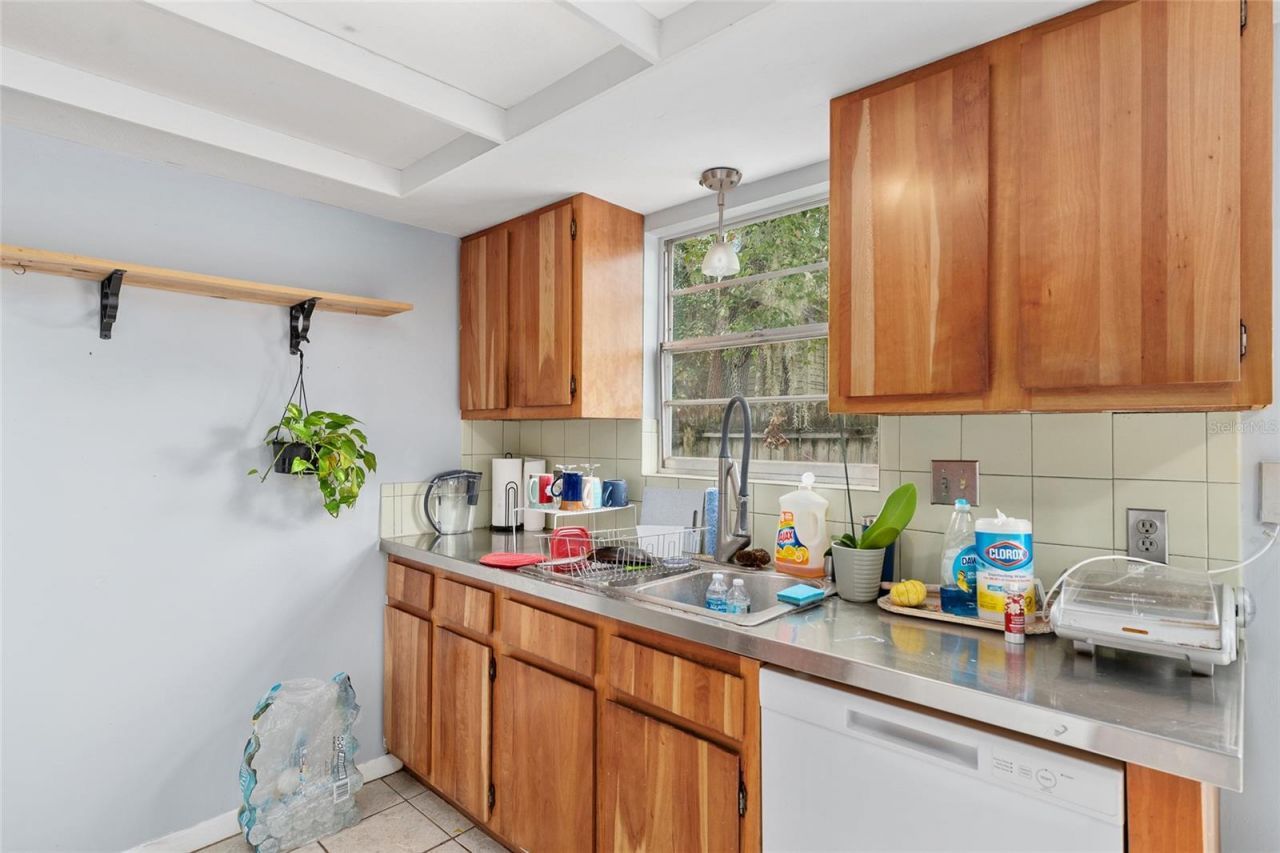 1420 SW 42nd Street, Unit B, Gainesville, FL 32607 Photo