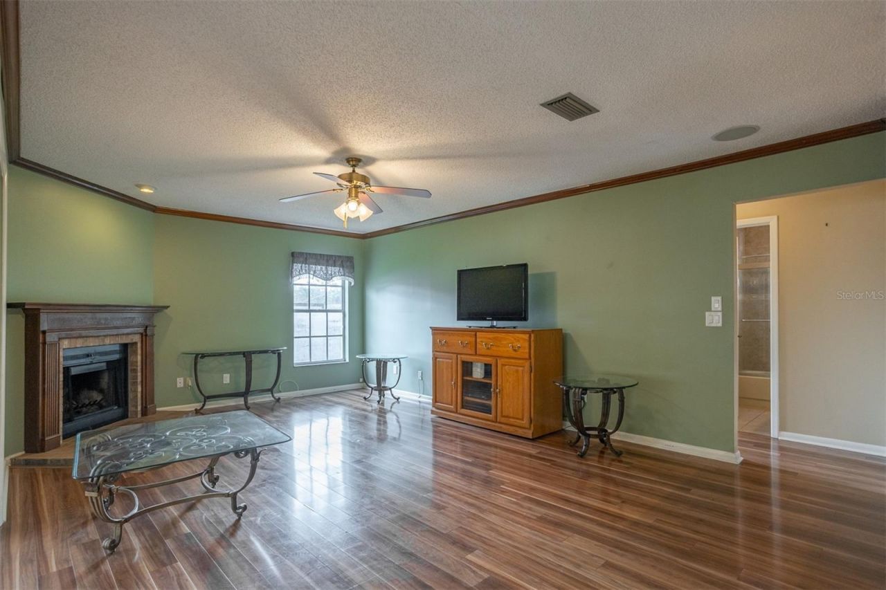 8639 Leighton Drive, Tampa, FL 33614 Photo