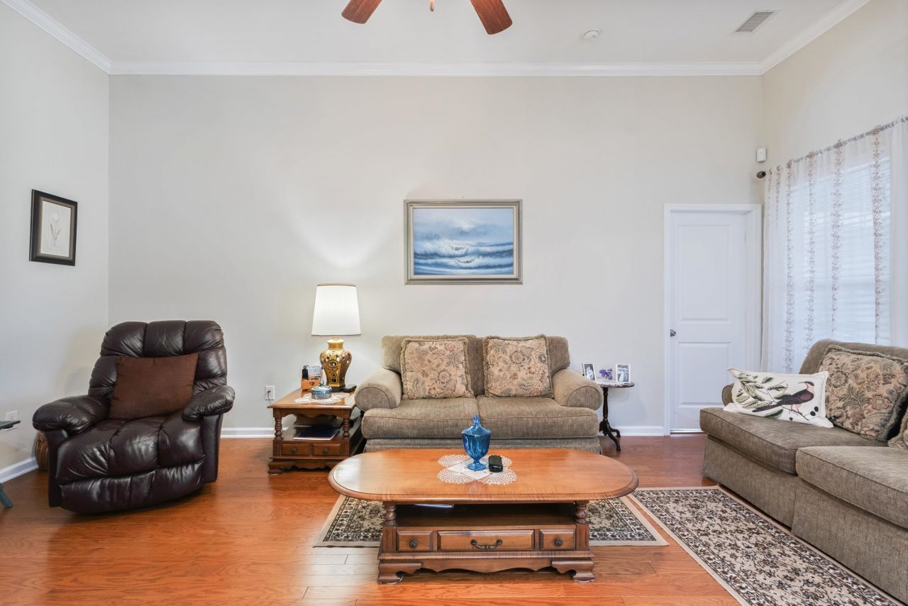 546 Tourmaline Dr. Photo 27