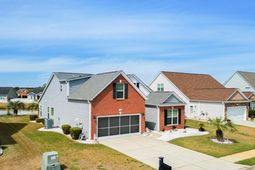 546 Tourmaline Dr. photo 4