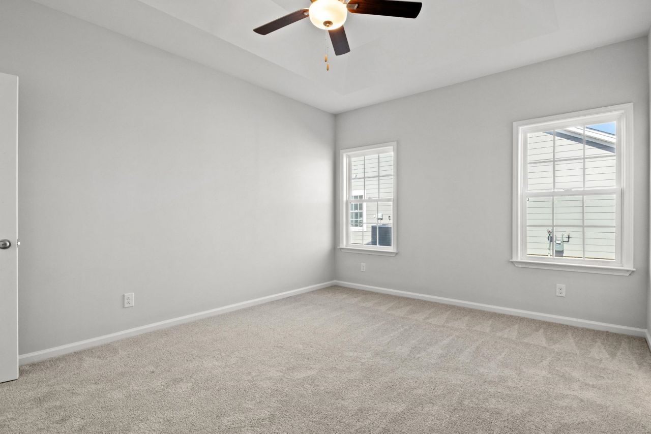 207 Stillbrook Dr. Photo 14