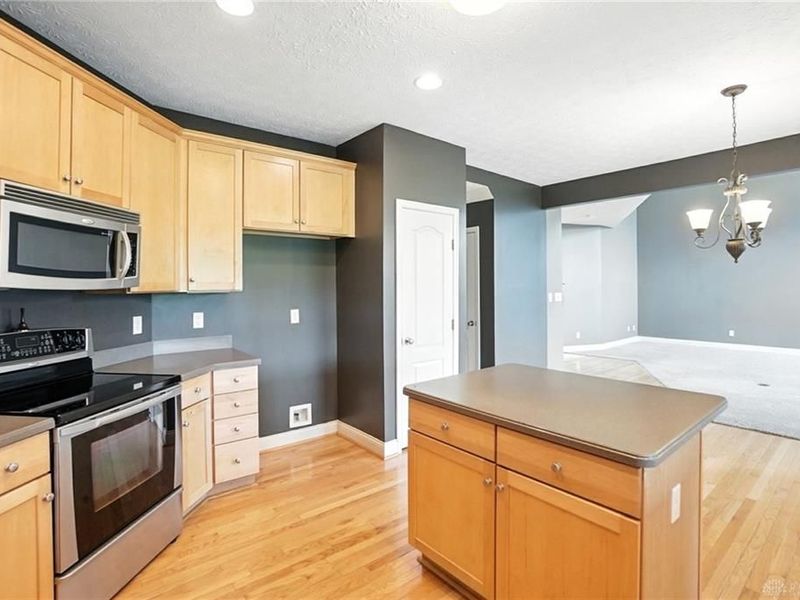 4212 Seema Drive, Dayton, OH 45440 Photo 13