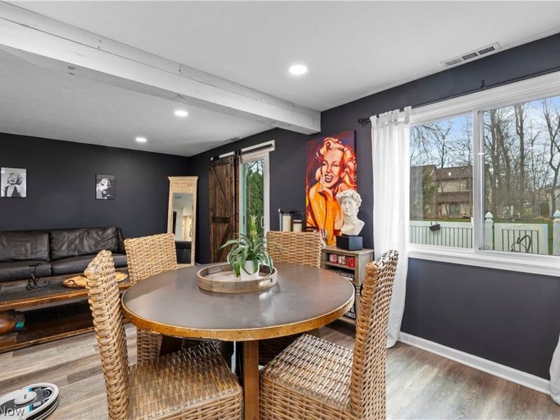 190 Deepwood Drive, Wadsworth, OH 44281 Photo 11